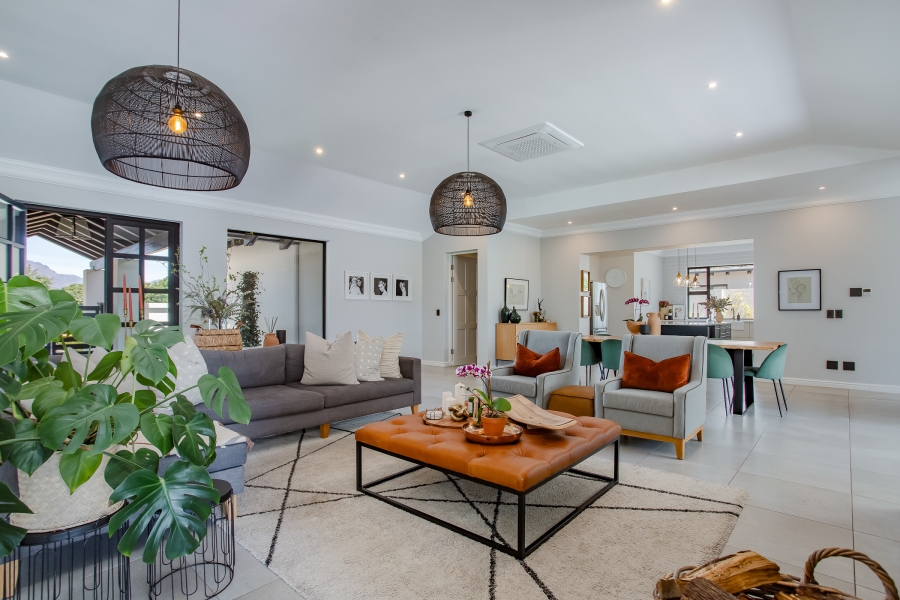 4 Bedroom Property for Sale in Pearl Valley at Val de Vie Western Cape